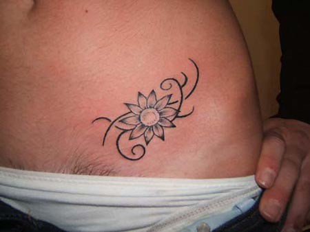 tattoos | tatuaggi su pangia e inguine fatti da Santo Slecci… | Flickr