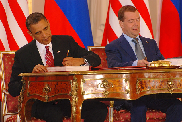 Prague, Satisfaction: Presidents Obama and Medvedev signing Start 2 Treaty