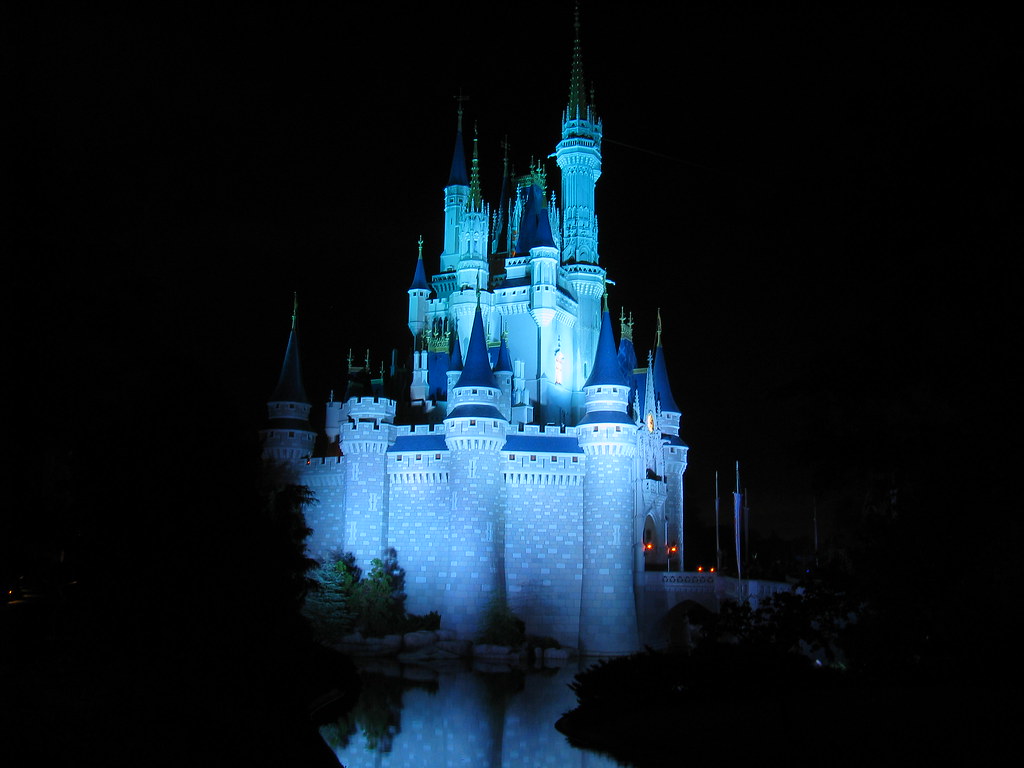 cinderella castle disney world at night