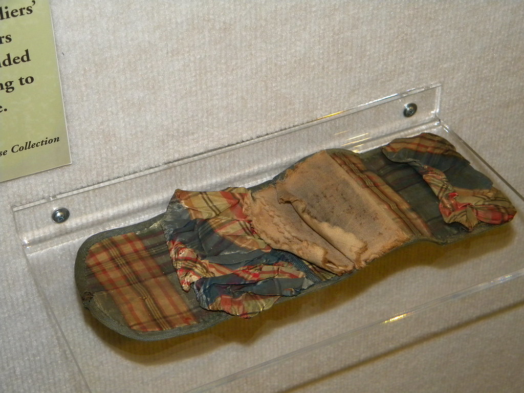 Civil War "housewife" sewing kit Kraig McNutt Flickr