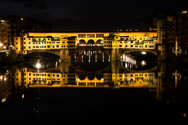Ponte Vecchio of night