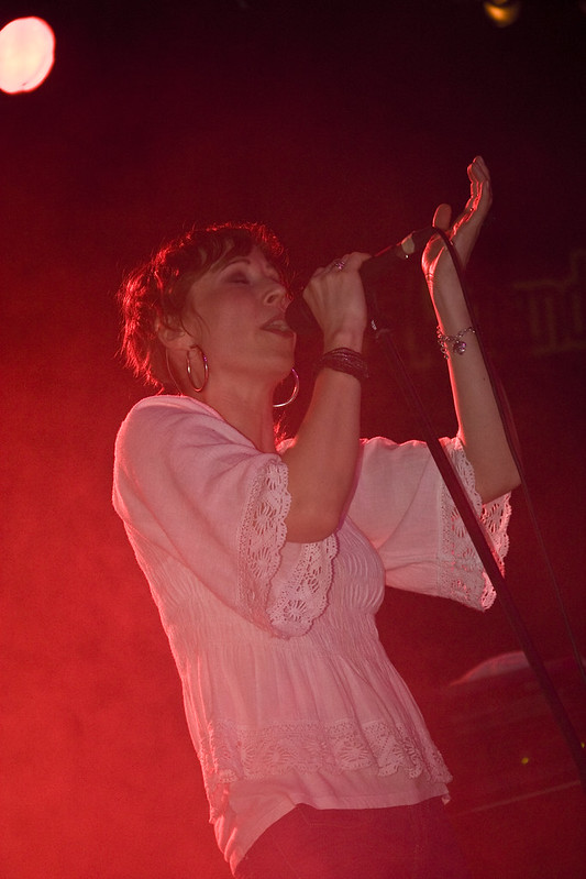 Concierto de The Gathering en Barcelona, Salamandra