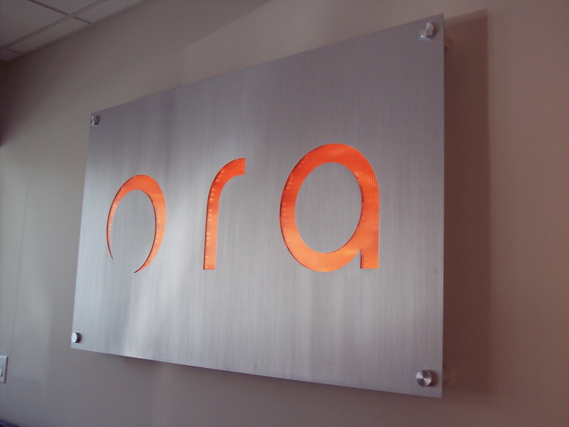 ACRYLIC LIGHTING EXTERIOR USES INTERIOR LIGHTED SIGN 