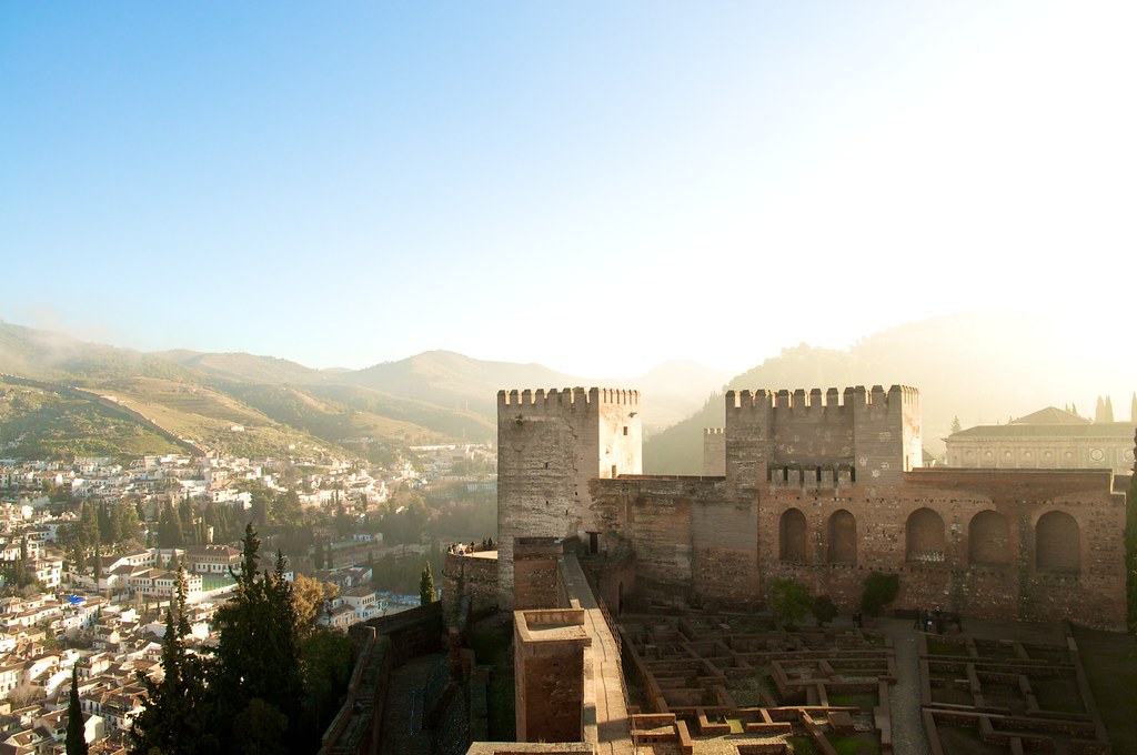 Early Morning in Spain | Granada's Alhambra being shocased b… | Flickr