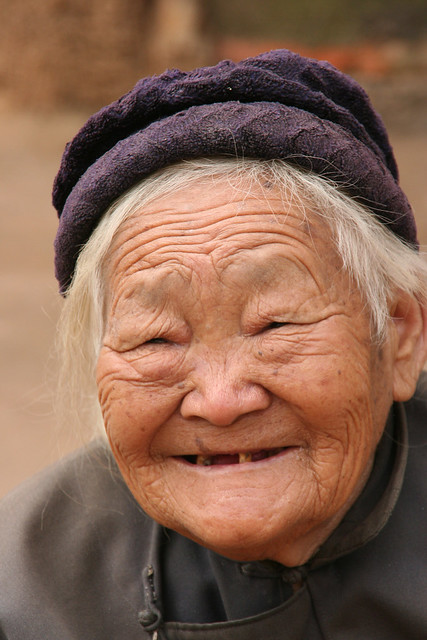 China Putzehei - 肖像中国老妇人