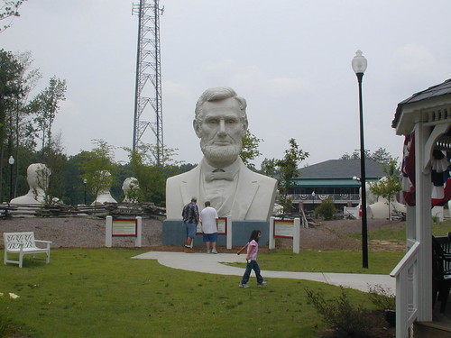 Presidents Park, Williamsburg, VA, 2005 | A walk-through att… | Flickr
