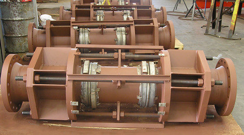 Universal Expansion Joints for an Engineering and Construction Company