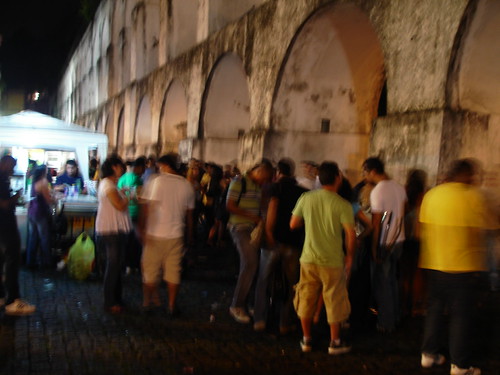 Ação de rua Grupo Matriz - 18 de Dezembro | by Distribution by bicycle in Rio