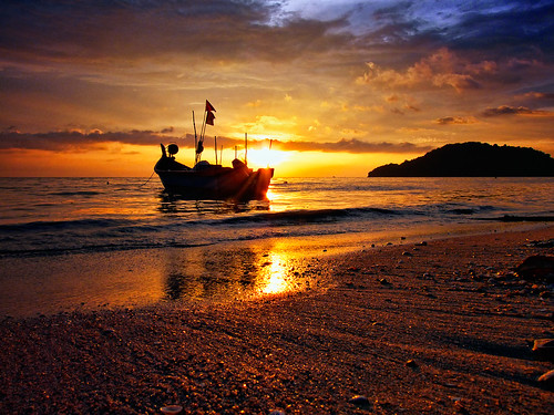 Sunset @Permatang Damar Laut by ishafizan