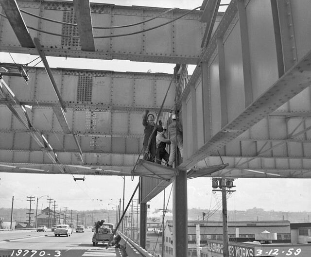 Workers building Alaskan Way Viaduct, 1959