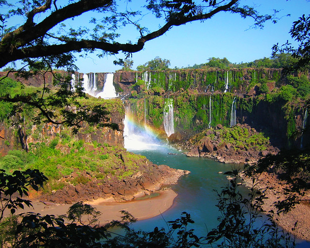 Falling Waters of Iguazú
