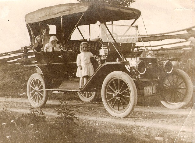 1911 Ford T Touring (Canadian Walkerville built)