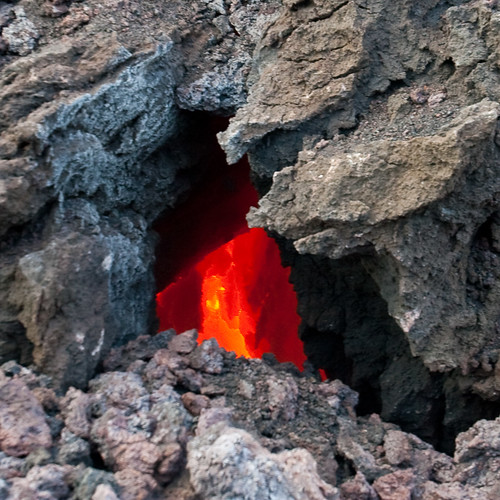 A window into the molten lava by olikristinn