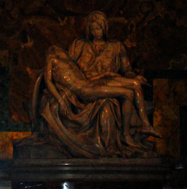 Pieta By Michelangelo  Buonarrotti (1499)