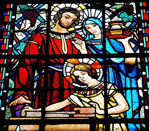 12 - 3 mai 2010 Paris Eglise Notre-Dame-de-Clignancourt Vitrail La Sainte Famille | by melina1965