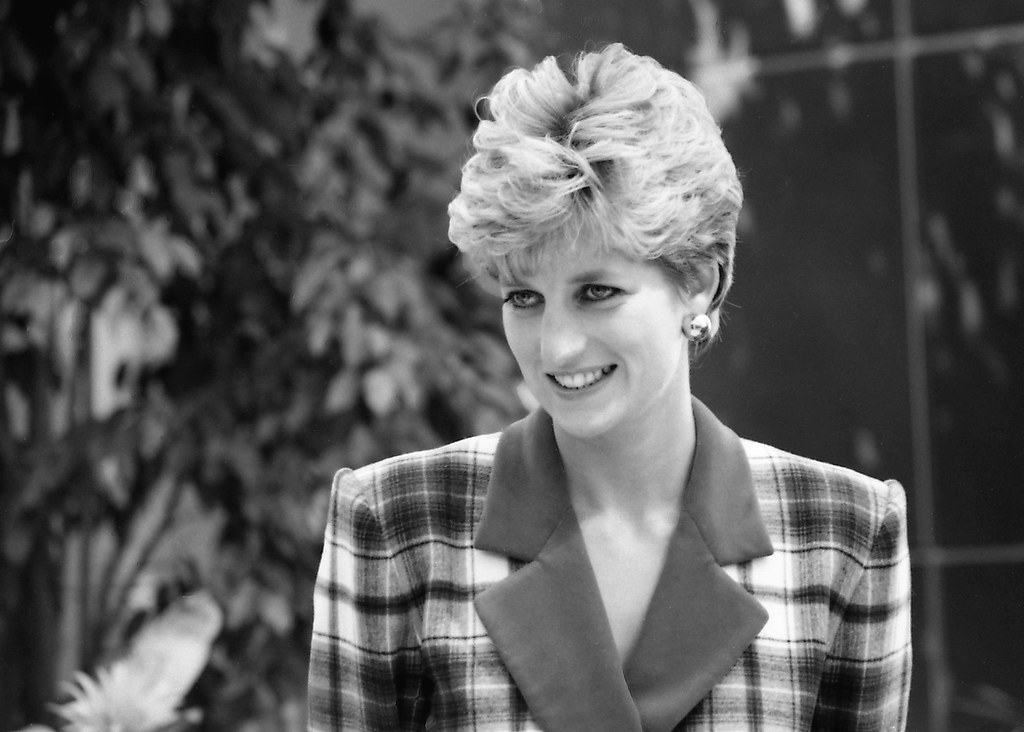 Princess Diana at Accord Hospice | Pictures sent in by John … | Flickr