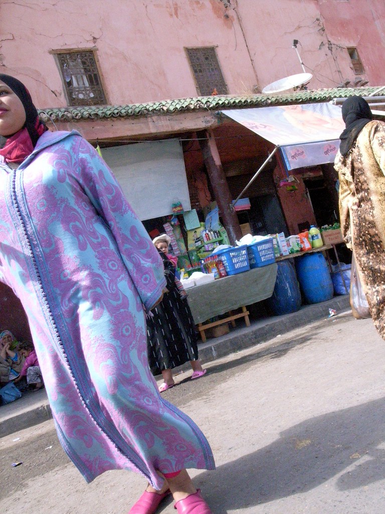 Women in the Marrakesh Medina