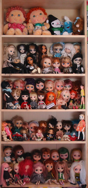 so, i'm sorta kinda actually out of room for dolls. this is going to become a problem. so, decided to take new pix of the very very full shelves.