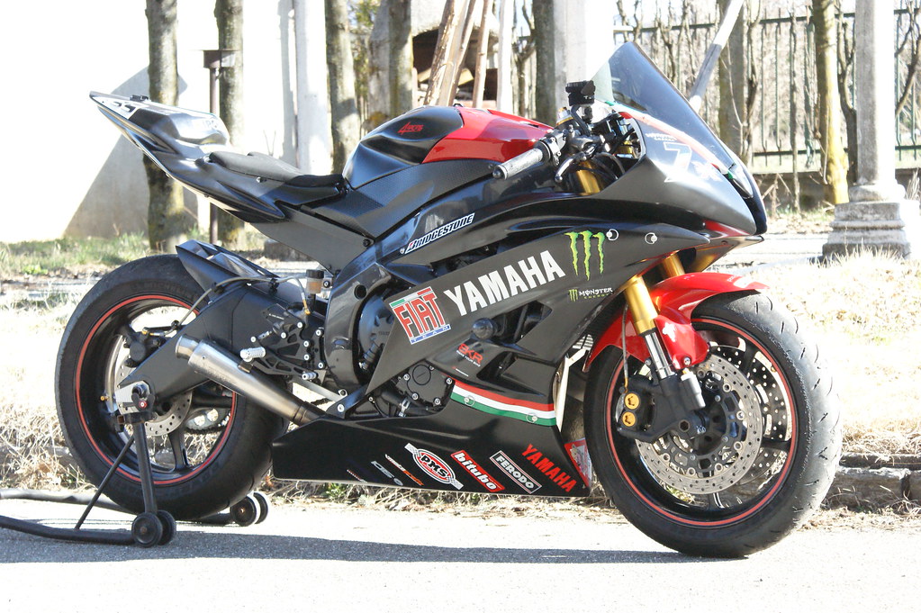 Yamaha Fiat R6