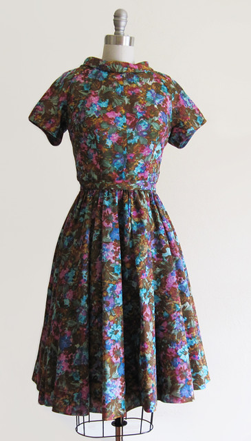 Vintage 1950s Florals Dress With Full Skirt | Please see our… | Flickr