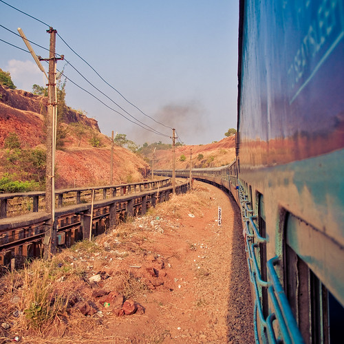 travel blue sky brown india digital train geotagged dangerous nikon asia track outdoor stones goa canyon powerline distance lightroom d300 christiansenger:year=2010