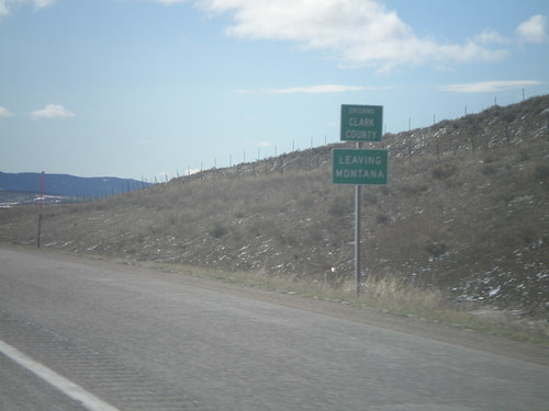 idaho interstatehighway i15 montana clarkcounty welcomesign border stateline boundary countyline sign biggreensign