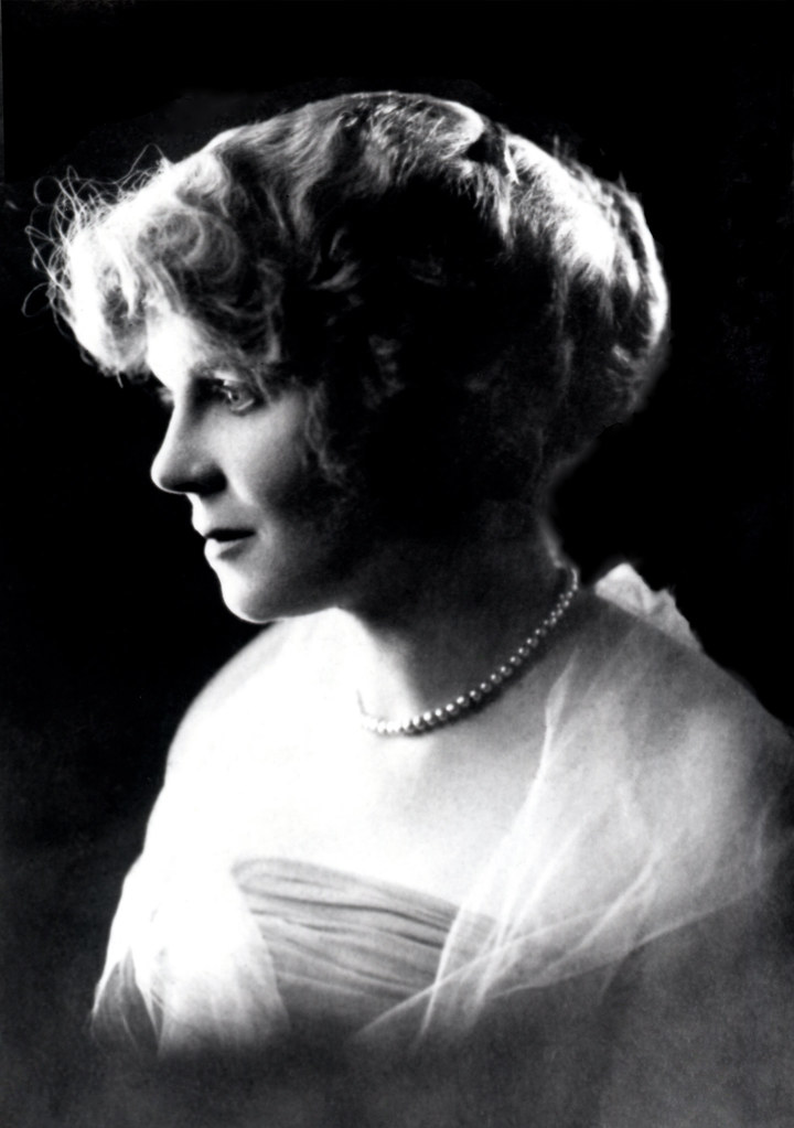 Doris McTeigue Ames -1920 | Doris Belle McTeigue Ames. New O… | Flickr