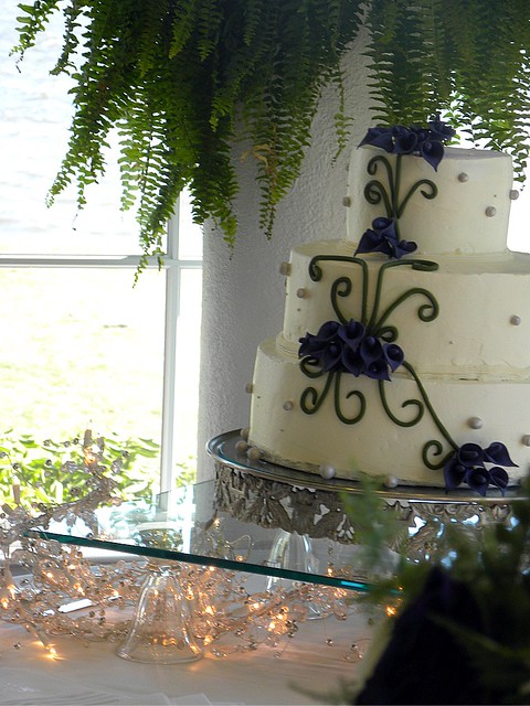 Wedding Cake SouthPort, NC: Community Building... Carolina Cakes & Confections