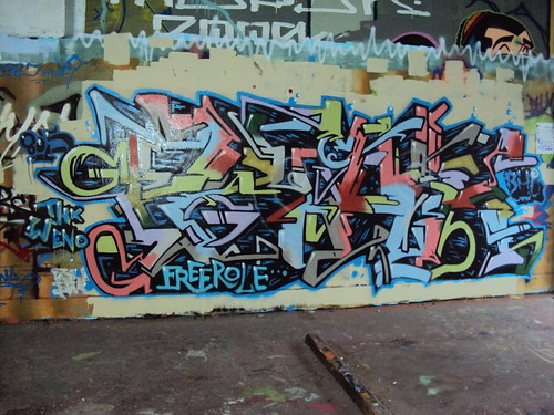 bee h 193 | by gsauce748