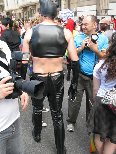 Gay pride Lyon 2010 - La queue du chat ? - Jacques - Flickr