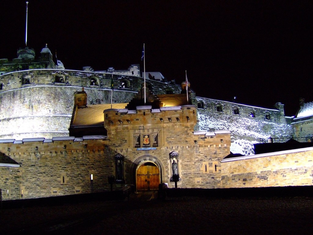 Edinburgh Castle, snowy December evening 2