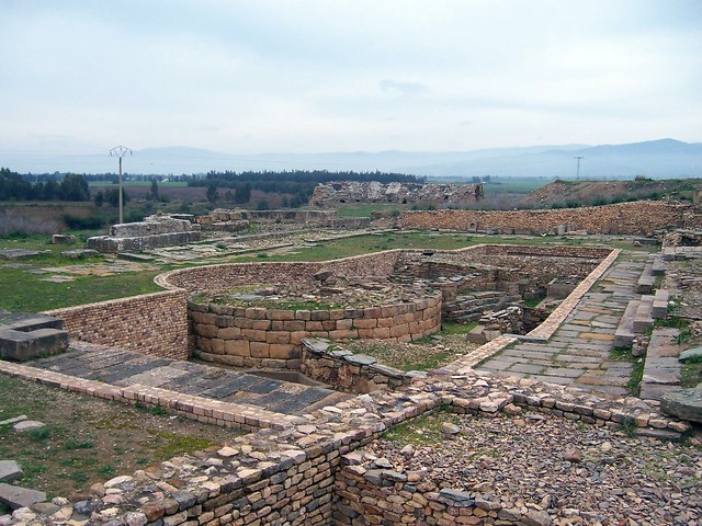 Forum and Basilica, Simitthus