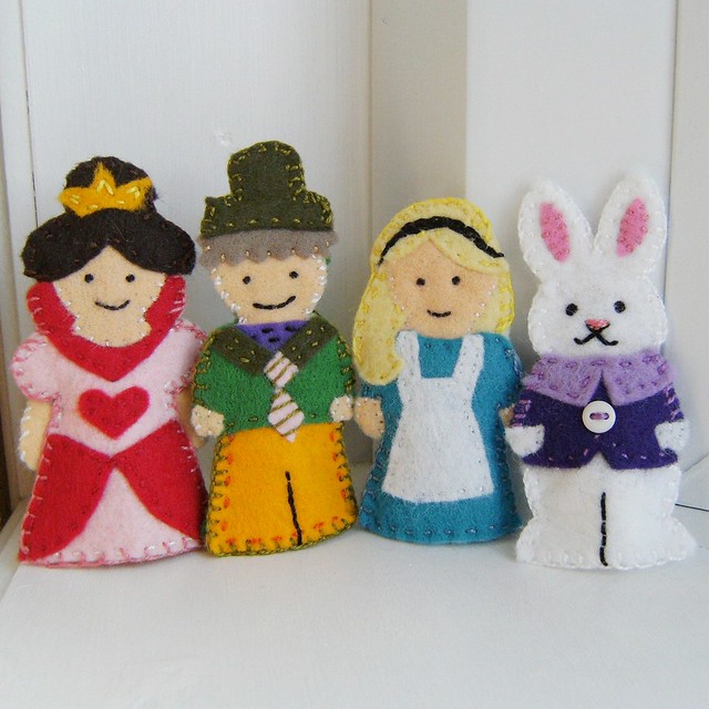 Alice Puppet Alice in Wonderland Finger Puppet Set - a photo on Flickriver