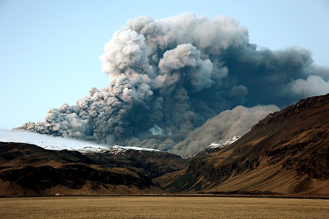 Volcanic cloud over Eyjafjallajökull