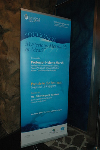 Professor Helene Marsh' Public Lecture collaborated with the Underwater World