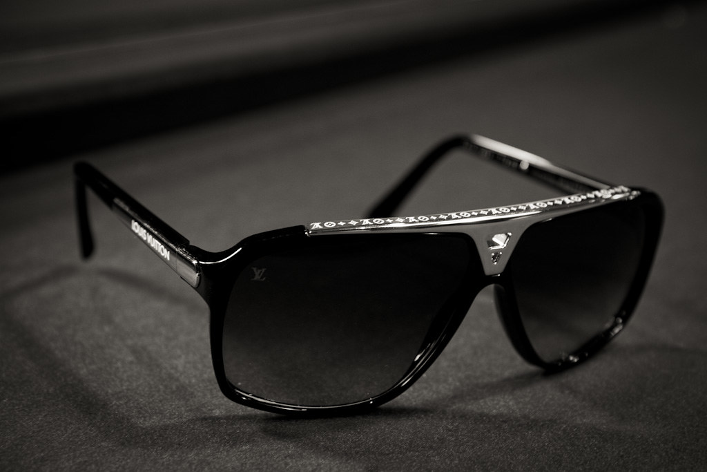 Louis Vuitton 1.1 Evidence Metal Pilot Sunglasses, Black, One Size