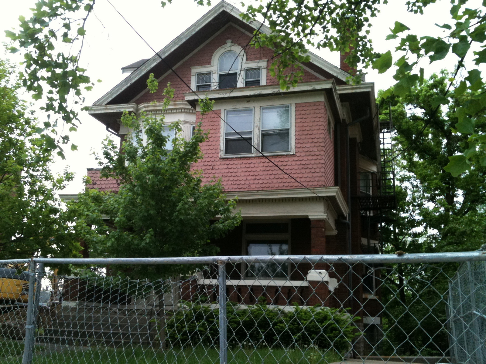 Ohio Ave.