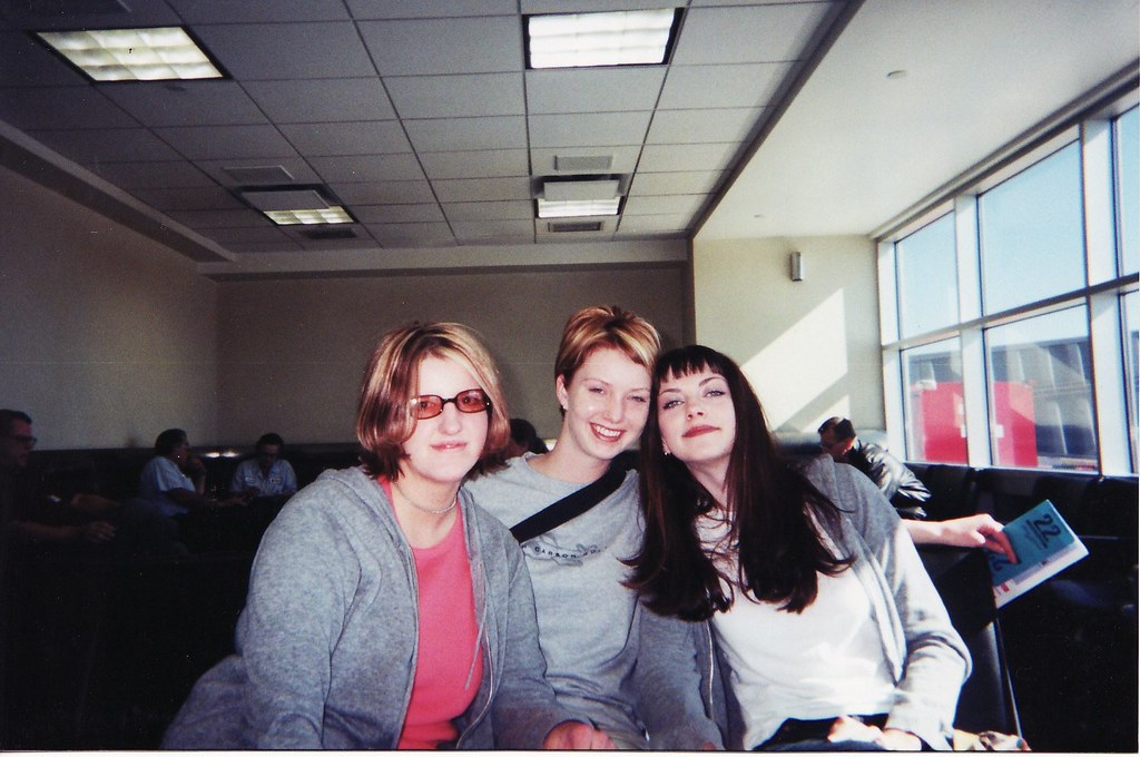 Amber, Rach and I | Airport 1999 | anniethehawk | Flickr