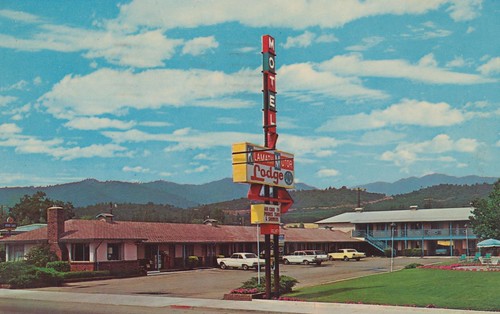 california vintage postcard motel yreka klamathmotorlodge