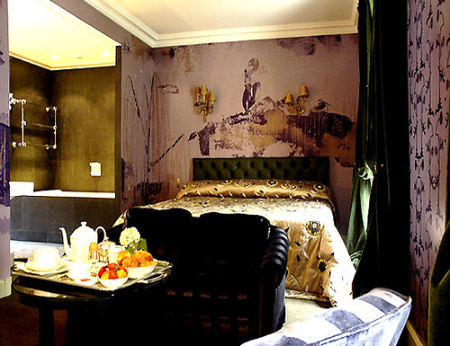 The Most Romantic Hotel In Paris Hotel Particulier Montma Flickr
