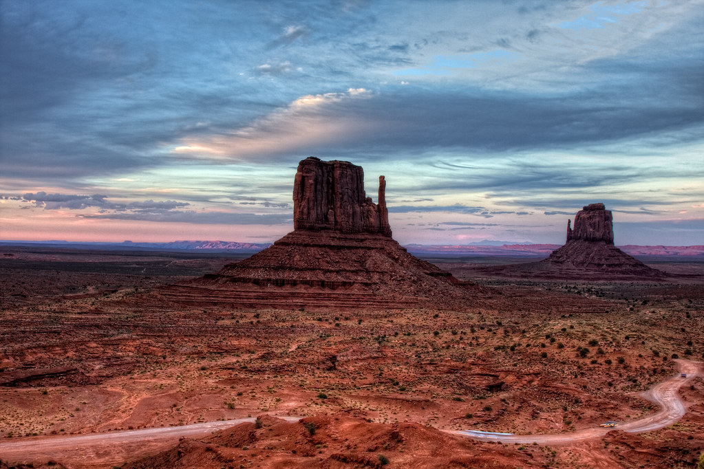 20090704-09-07-monument-valley--1462_3_4a-Edit