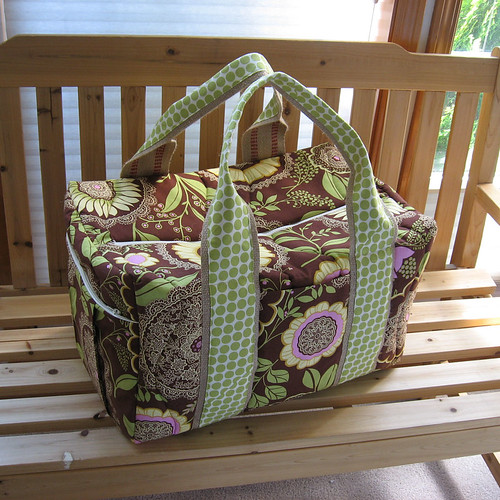 Lacework Duffle | I love Amy Butler's lacework fabric. Looks… | Flickr