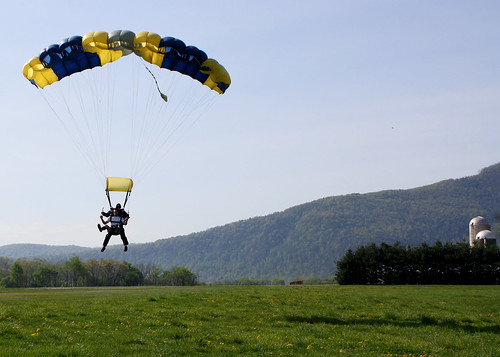 mountain skydiving airport pa skydive skyhaven cessna parachute endless tunkhannock