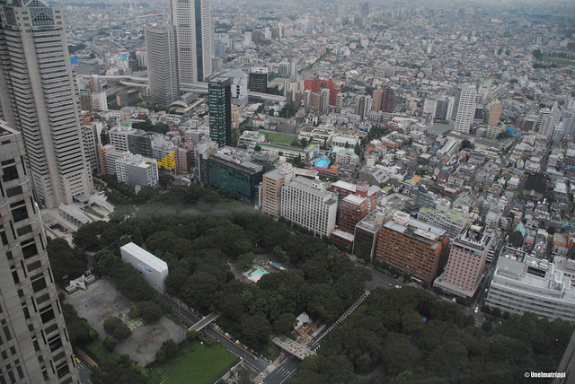 Näkymä alaspäin Tokio Metropolitan Government Buildingistä