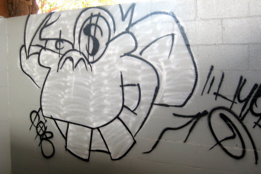 Kaua'i - Waimea: Bathroom Graffiti at Russian Fort Elizabeth