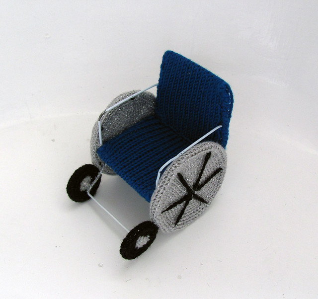 Amigurumi wheelchair