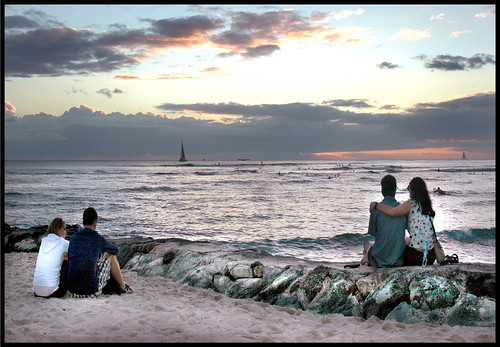 wedding sunset beach hawaii honeymoon waikiki lasvegas anniversary couples romance 2007 reminiscing seaoflove honeydrippers week461 52wau2010 november132010