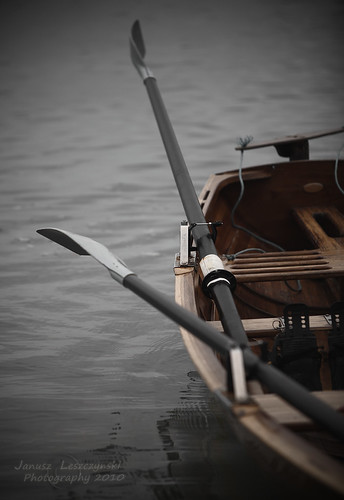 ireland bw water geotagged boat row ring rowing rowingclub ore stiff clonakilty ores janusz leszczynski flickrdiamond geo:lat=51604158 geo:lon=8848457 003141