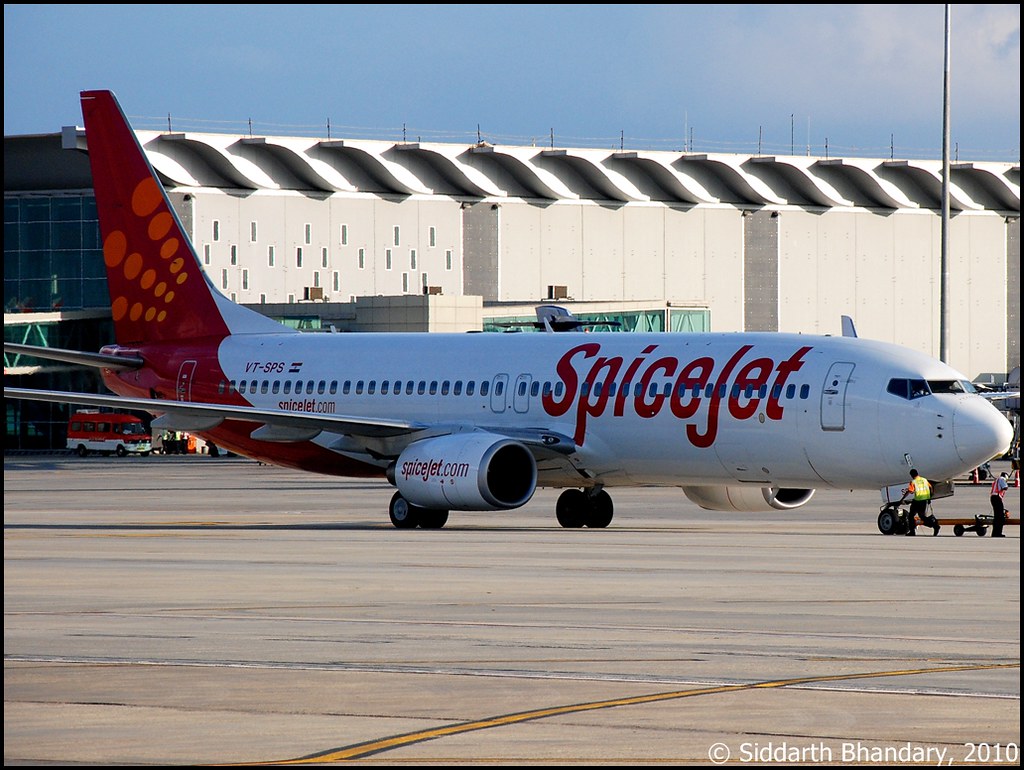 Spicejet Boeing 737-800 being pushed back