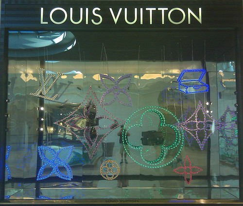 Louis vuitton | Louis vuitton store at millenia mall in Orla… | Flickr